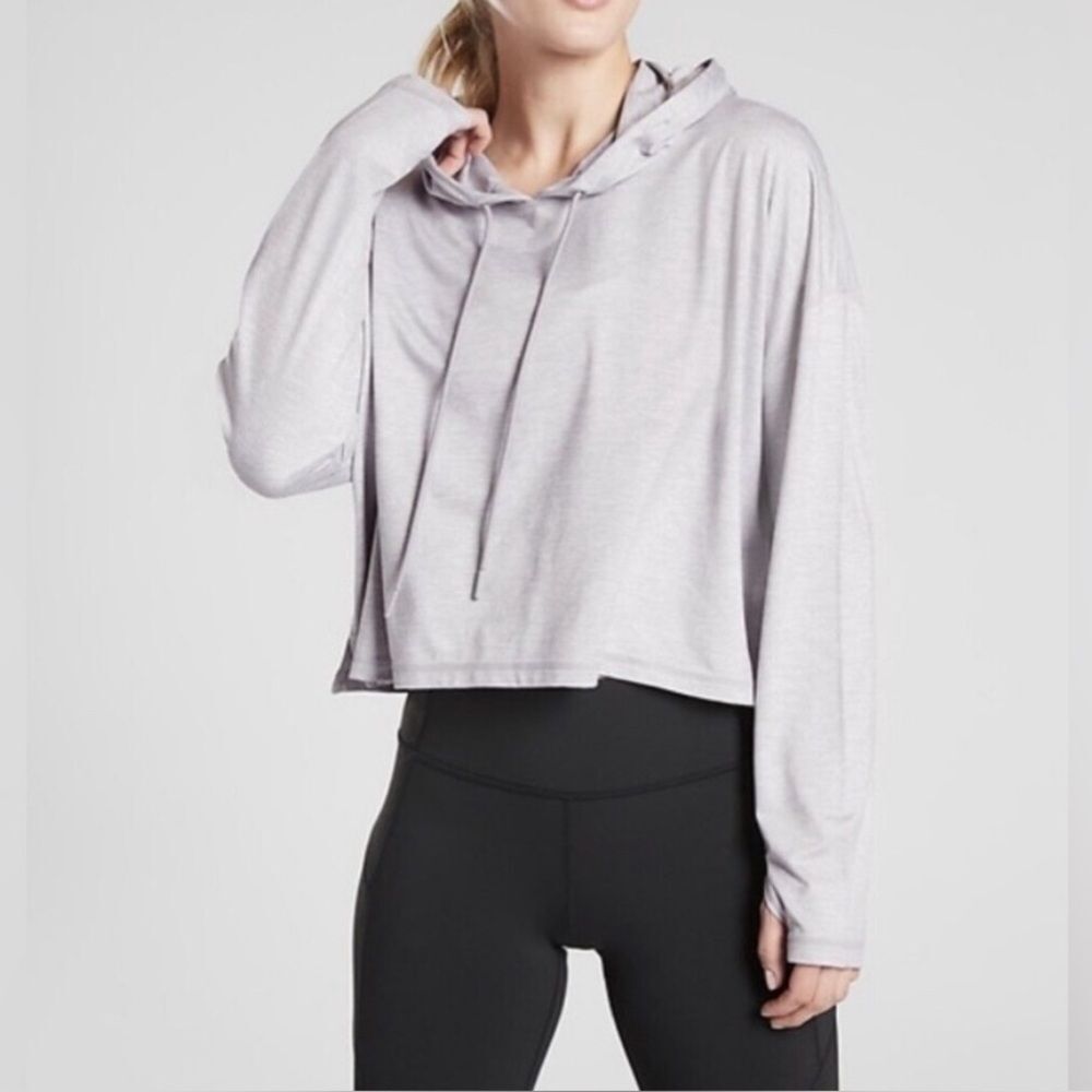 Athleta Uptempo Cropped Short Boxy Hoodie in Norwegian Grey Lightweight Size L